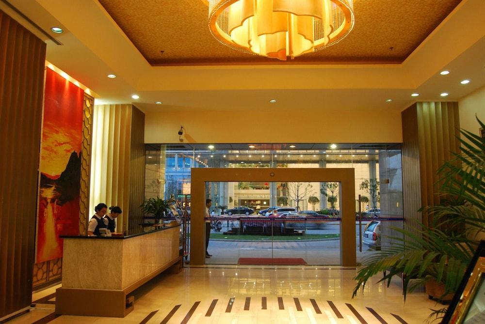 Urban Hotel Shanghai Buitenkant foto